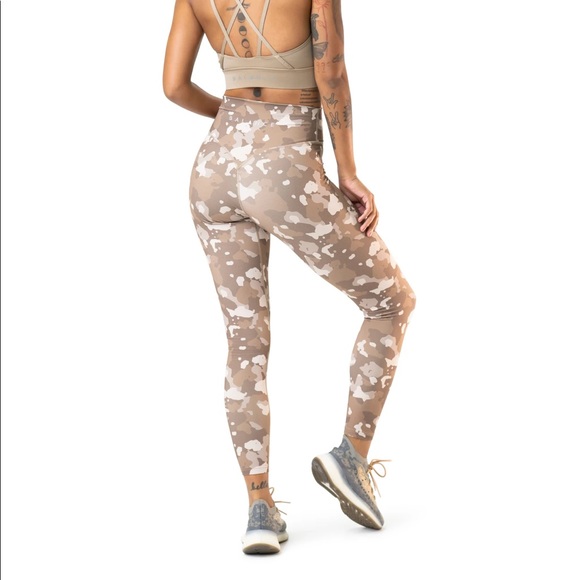 Balance Athletica Pants - Balance athletica desert ridge outlander s ISO xs